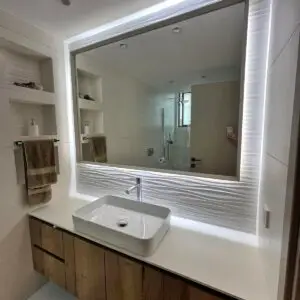 Rectangle Mirror with Modern Frame and Led Light