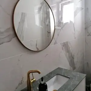 Round Mirror