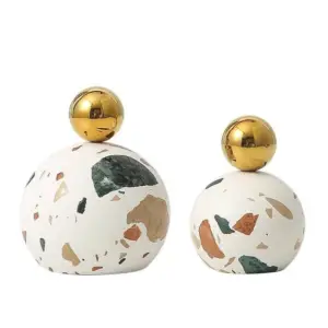 Double ball ornament white