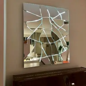 Mirror Pieces With Integrated Lighting