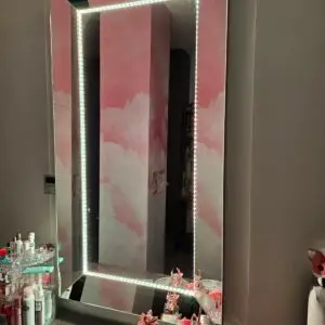 Mirror with LED (color changing)