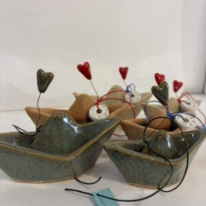Boats in three colours